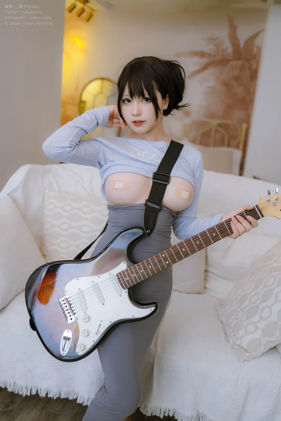 Nyako喵子 - 吉他妹妹 连衣裙 [71P,1V-712MB] tg@simisebaisi 【丝足阁】046.webp